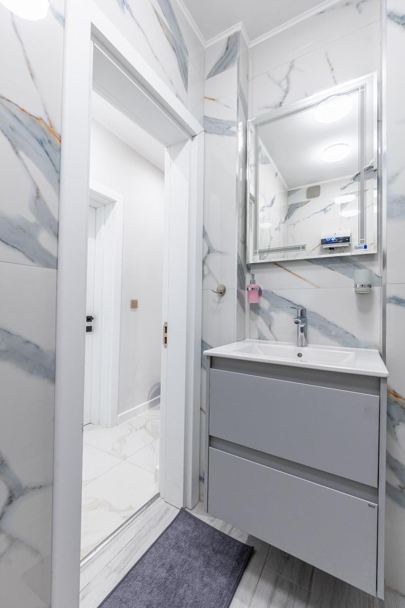 Vitoshka Luxury 2-br Retreat Διαμέρισμα Σόφια